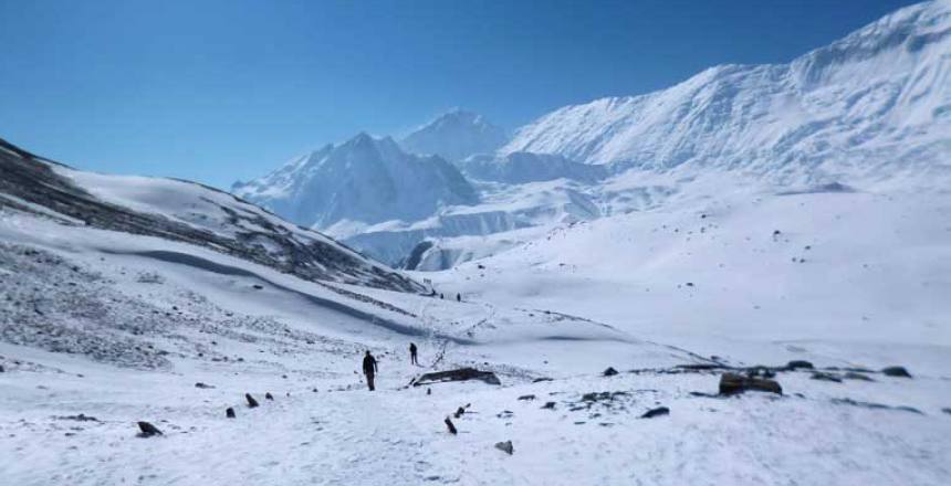 The way to Tilicho Lake