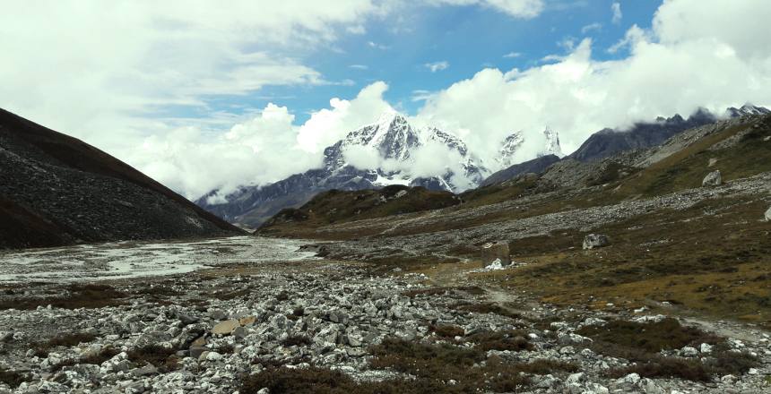 The way to Island Peak Base Camp