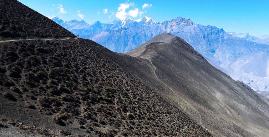 The trail to Upper Mustang